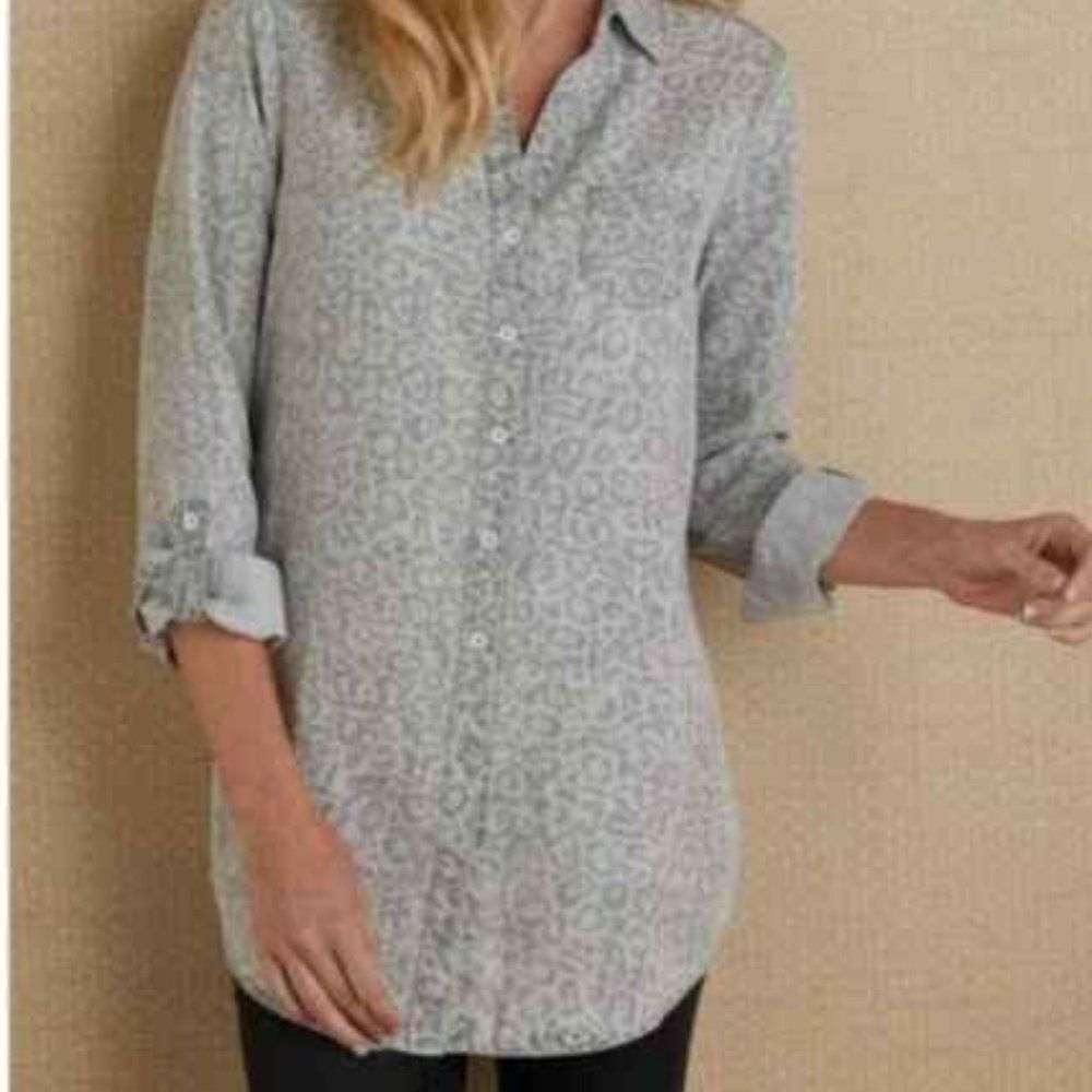 Soft Surroundings Grey Leopard Button Down Long Sleeve Shirt Sz M